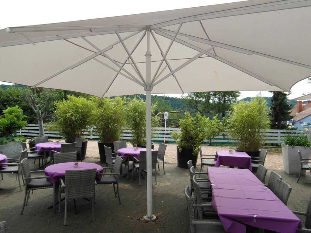 Castello Bianco Hotel Wadern Kültér fotó